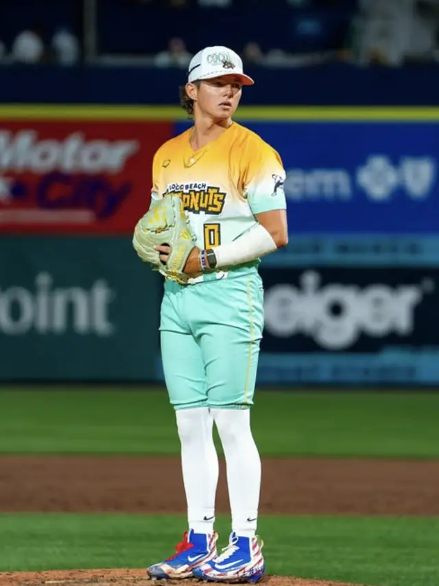 CJ Williams — Banana Ball · Professional Player
